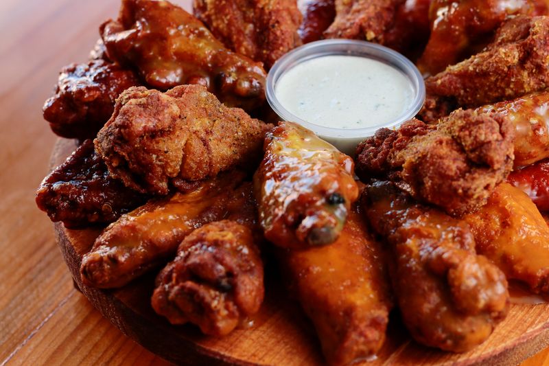 Buffalo Wings starter at Pizza luce